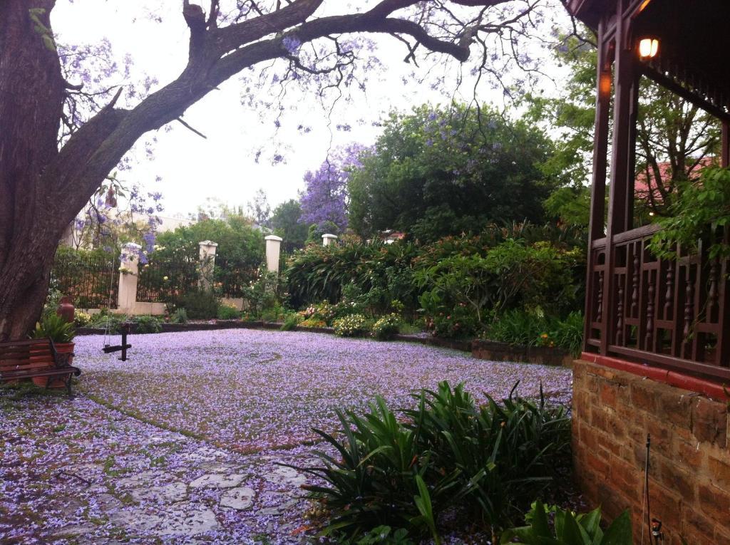 Melvin Residence Guest House Pretoria Luaran gambar